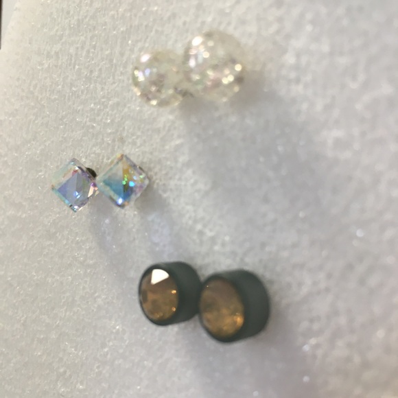 DONATED - Picture 3 of 6